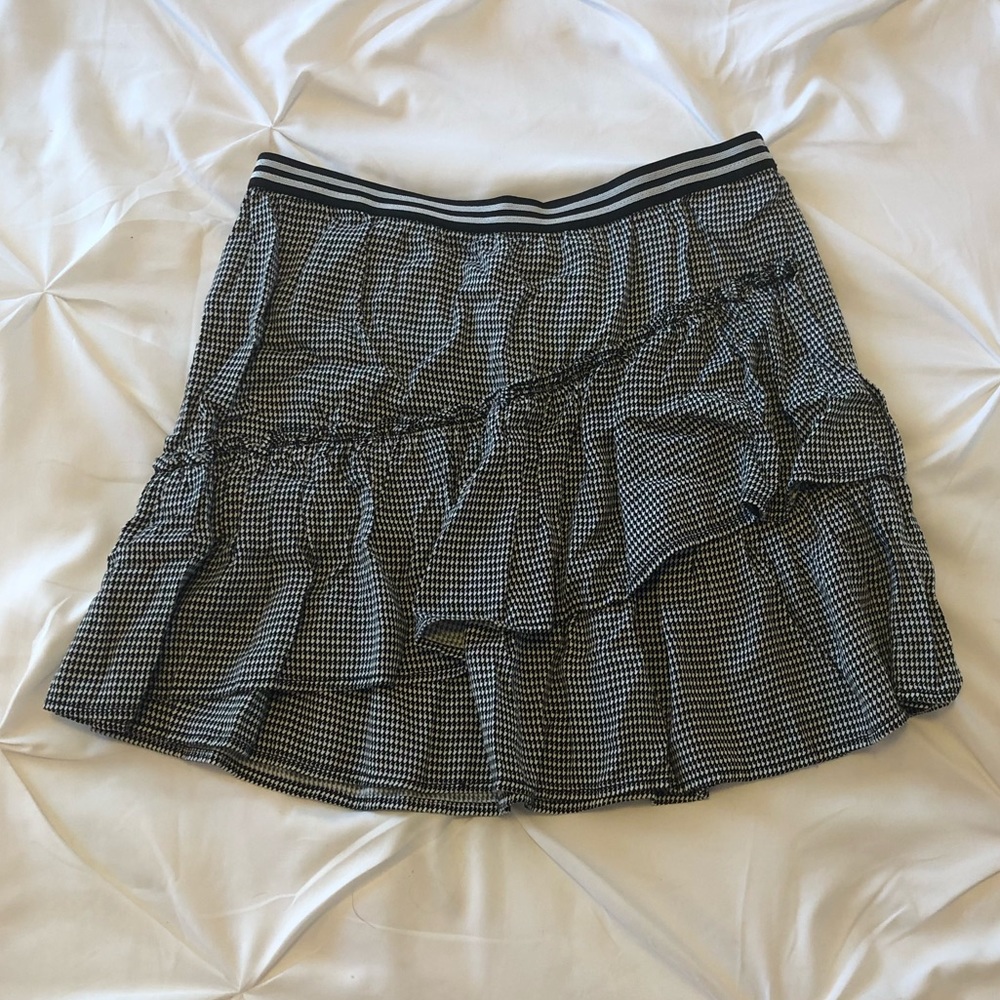 Black Skirt